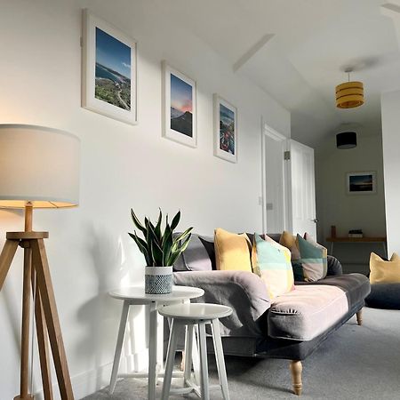 شقة Stunning Penthouse In Penzance "Amazing Sea Views" المظهر الخارجي الصورة