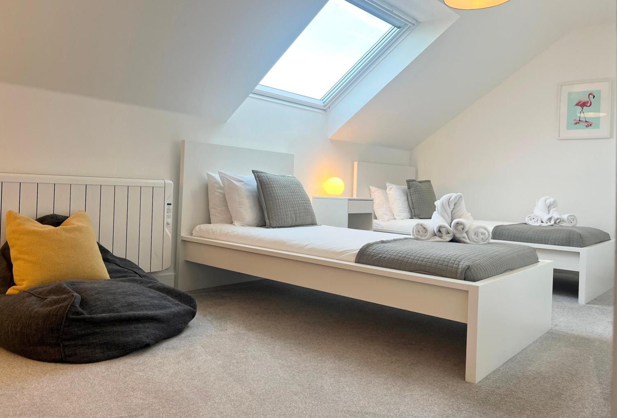 شقة Stunning Penthouse In Penzance "Amazing Sea Views" المظهر الخارجي الصورة