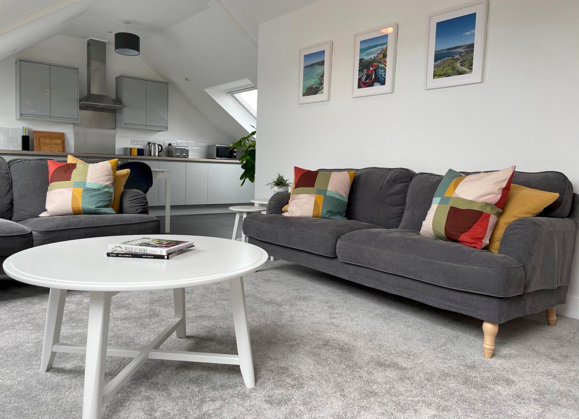 شقة Stunning Penthouse In Penzance "Amazing Sea Views" المظهر الخارجي الصورة